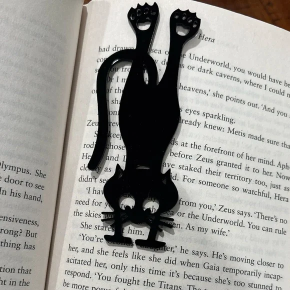 Black Cat Plastic Bookmark Hanging Cat Silhouette - Picture 2 of 3